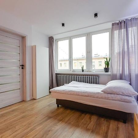 Nowoczesny Apartament W Sercu Mokotowa Varsó Kültér fotó