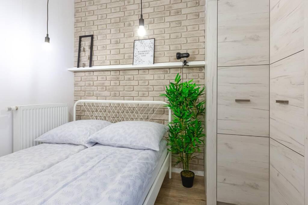 Nowoczesny Apartament W Sercu Mokotowa Varsó Kültér fotó